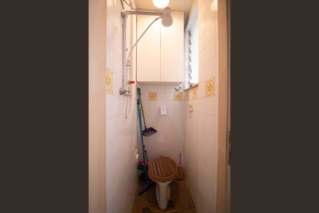 Apartamento à venda com 119m², 3 quartos e 1 vagaÁrea de serviço - banheiro