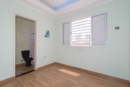 Casa para alugar com 180m², 3 quartos e 3 vagasSuíte 2