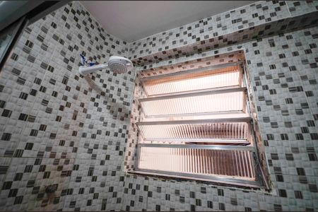 Apartamento à venda com 70m², 2 quartos e sem vagaBanheiro