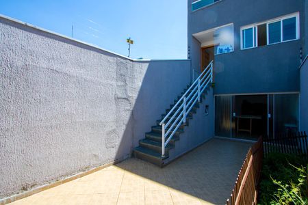 Casa à venda com 270m², 4 quartos e 2 vagas Casa à venda com 270m², 4 quartos e 2 vagasQuintal