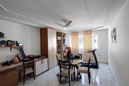 Casa de condomínio para alugar com 321m², 5 quartos e 4 vagas Casa de condomínio para alugar com 321m², 5 quartos e 4 vagasQuarto 1