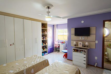 Casa de condomínio para alugar com 321m², 5 quartos e 4 vagas Casa de condomínio para alugar com 321m², 5 quartos e 4 vagasSuíte 2