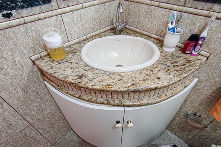 Casa de condomínio para alugar com 321m², 5 quartos e 4 vagas Casa de condomínio para alugar com 321m², 5 quartos e 4 vagasBanheiro da Suíte 1