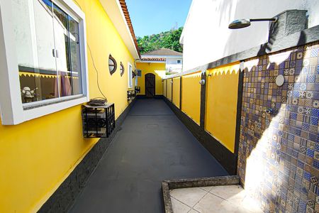 Casa de condomínio para alugar com 321m², 5 quartos e 4 vagas Casa de condomínio para alugar com 321m², 5 quartos e 4 vagasÁrea Comum