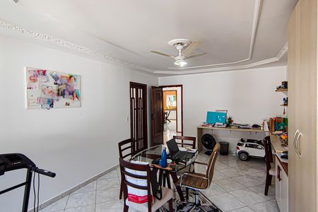 Casa de condomínio para alugar com 321m², 5 quartos e 4 vagas Casa de condomínio para alugar com 321m², 5 quartos e 4 vagasQuarto 1