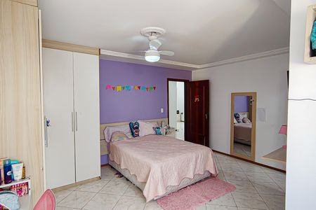 Casa de condomínio para alugar com 321m², 5 quartos e 4 vagas Casa de condomínio para alugar com 321m², 5 quartos e 4 vagasSuíte 1