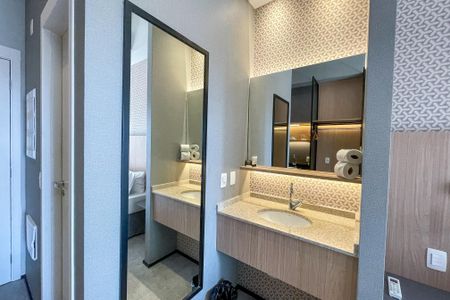 Studio para alugar com 24m², 1 quarto e sem vaga Studio para alugar com 24m², 1 quarto e sem vagaBanheiro