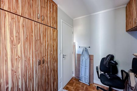 Apartamento à venda com 75m², 3 quartos e 1 vagaQuarto 2