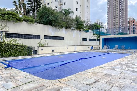 Apartamento à venda com 75m², 3 quartos e 1 vagaÁrea comum - Piscina