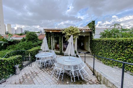 Apartamento à venda com 75m², 3 quartos e 1 vagaÁrea comum