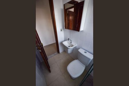 Casa de condomínio à venda com 100m², 3 quartos e sem vagaBanheiro Social (2º Andar)