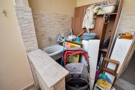 Casa de condomínio à venda com 100m², 3 quartos e sem vagaÁrea de Serviço