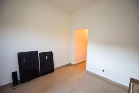 Casa de condomínio à venda com 100m², 3 quartos e sem vagaSala