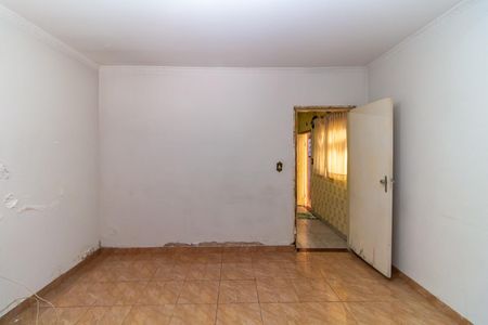 Casa à venda com 319m², 3 quartos e 4 vagasSala de estar