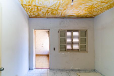 Casa à venda com 319m², 3 quartos e 4 vagasQuarto 2