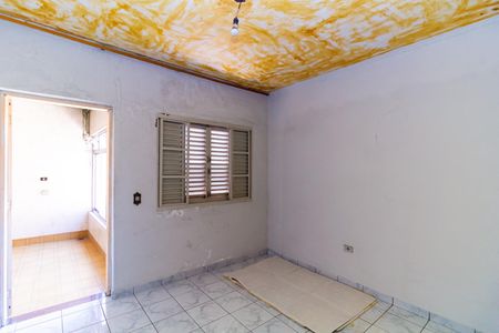 Casa à venda com 319m², 3 quartos e 4 vagasQuarto 2