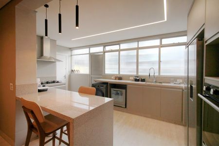 Apartamento à venda com 186m², 3 quartos e 1 vagaCozinha