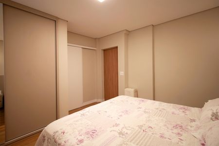 Apartamento à venda com 186m², 3 quartos e 1 vagaSuite