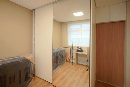 Apartamento à venda com 186m², 3 quartos e 1 vagaSemi suite 2