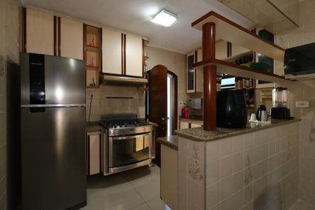 Casa à venda com 185m², 3 quartos e 2 vagasCozinha