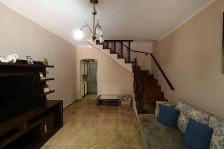 Casa à venda com 185m², 3 quartos e 2 vagasSala