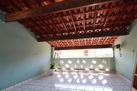 Casa à venda com 185m², 3 quartos e 2 vagasVaranda do Quarto 3