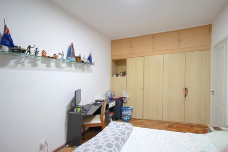 Apartamento à venda com 180m², 4 quartos e 1 vagaQuarto 2