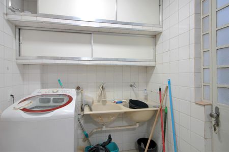 Apartamento à venda com 180m², 4 quartos e 1 vagaÁrea de Serviço