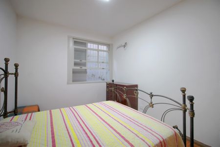 Apartamento à venda com 180m², 4 quartos e 1 vagaSuite