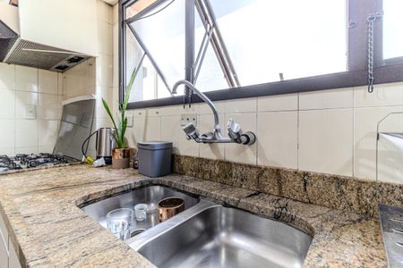 Apartamento para alugar com 160m², 3 quartos e 2 vagasCozinha