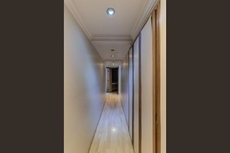 Apartamento para alugar com 160m², 3 quartos e 2 vagasCorredor