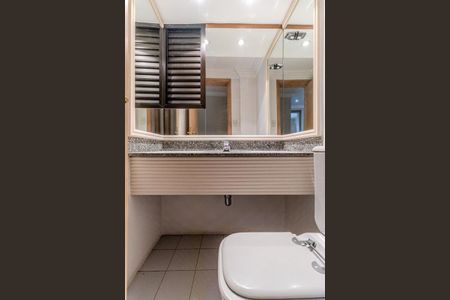 Apartamento para alugar com 160m², 3 quartos e 2 vagasLavabo