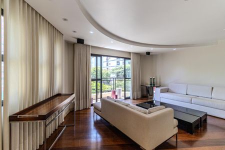 Apartamento para alugar com 160m², 3 quartos e 2 vagasSala