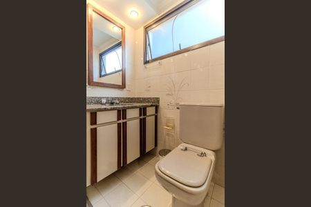 Apartamento para alugar com 160m², 3 quartos e 2 vagasBanheiro da Suíte 1