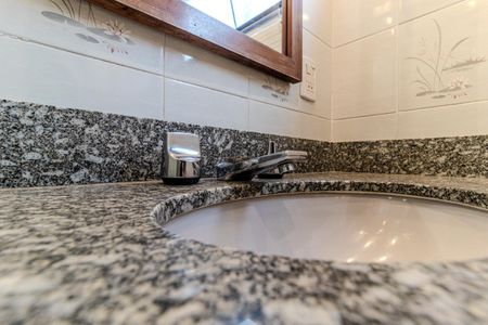 Apartamento para alugar com 160m², 3 quartos e 2 vagasBanheiro da Suíte 1