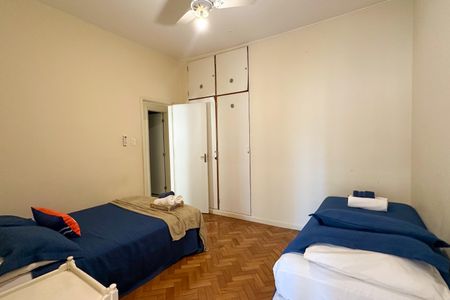 Apartamento à venda com 165m², 3 quartos e 1 vagaQuarto 01