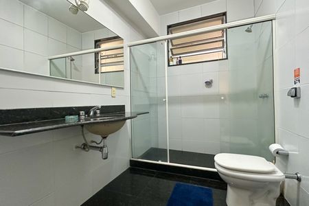 Apartamento à venda com 165m², 3 quartos e 1 vagaBanheiro da Suite