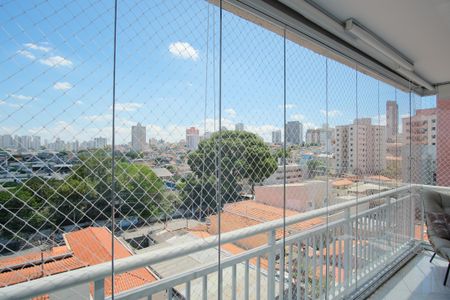 Apartamento à venda com 80m², 3 quartos e 2 vagasVaranda