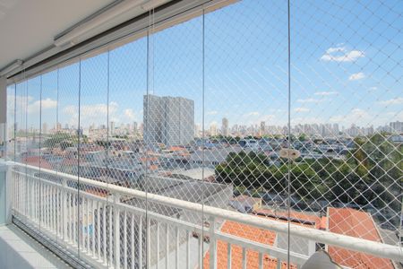 Apartamento à venda com 80m², 3 quartos e 2 vagasVaranda