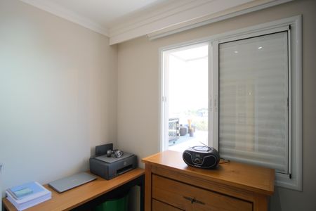 Apartamento à venda com 80m², 3 quartos e 2 vagasQuarto 2