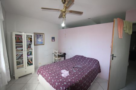 Casa à venda com 160m², 3 quartos e 2 vagasQuarto 3