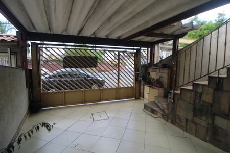 Casa à venda com 160m², 3 quartos e 2 vagasGaragem