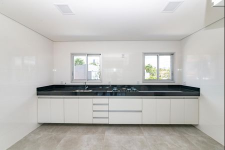 Apartamento para alugar com 111m², 2 quartos e 2 vagas Apartamento para alugar com 111m², 2 quartos e 2 vagasCozinha