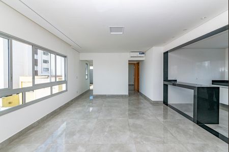 Apartamento para alugar com 111m², 2 quartos e 2 vagas Apartamento para alugar com 111m², 2 quartos e 2 vagasSala