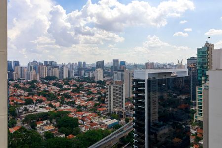 Apartamento à venda com 173m², 3 quartos e 3 vagas Apartamento à venda com 173m², 3 quartos e 3 vagasSala - Vista