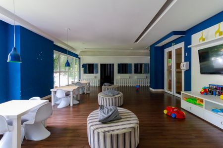 Apartamento à venda com 173m², 3 quartos e 3 vagas Apartamento à venda com 173m², 3 quartos e 3 vagasBrinquedoteca