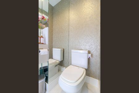 Apartamento à venda com 173m², 3 quartos e 3 vagas Apartamento à venda com 173m², 3 quartos e 3 vagasLavabo