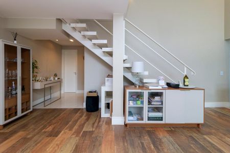 Apartamento à venda com 173m², 3 quartos e 3 vagas Apartamento à venda com 173m², 3 quartos e 3 vagasSala