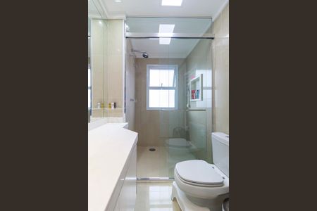 Apartamento à venda com 173m², 3 quartos e 3 vagas Apartamento à venda com 173m², 3 quartos e 3 vagasSuíte 1 - Banheiro