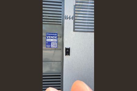 Apartamento à venda com 96m², 2 quartos e 1 vaga Apartamento à venda com 96m², 2 quartos e 1 vagaPlaca